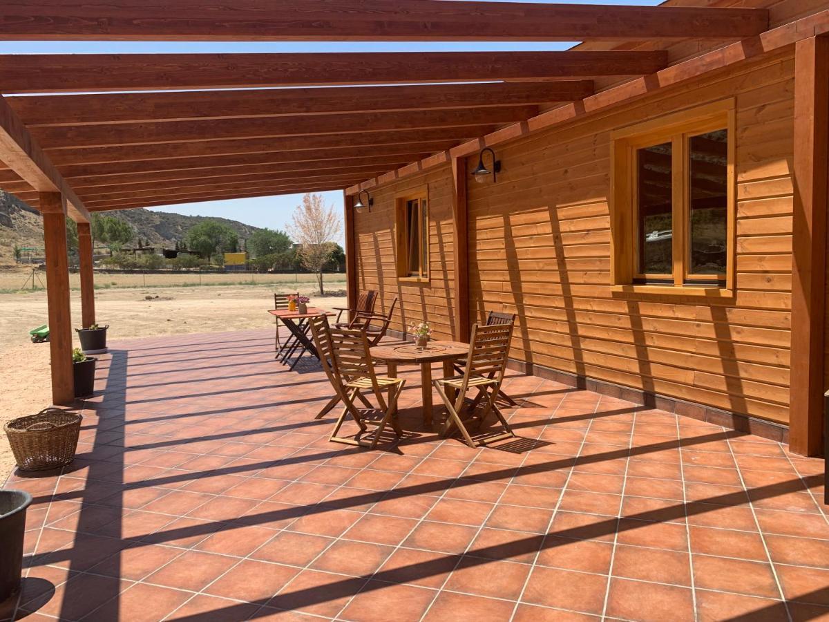 Granja Escuela Con Bungalows San Martín de la Vega Kültér fotó