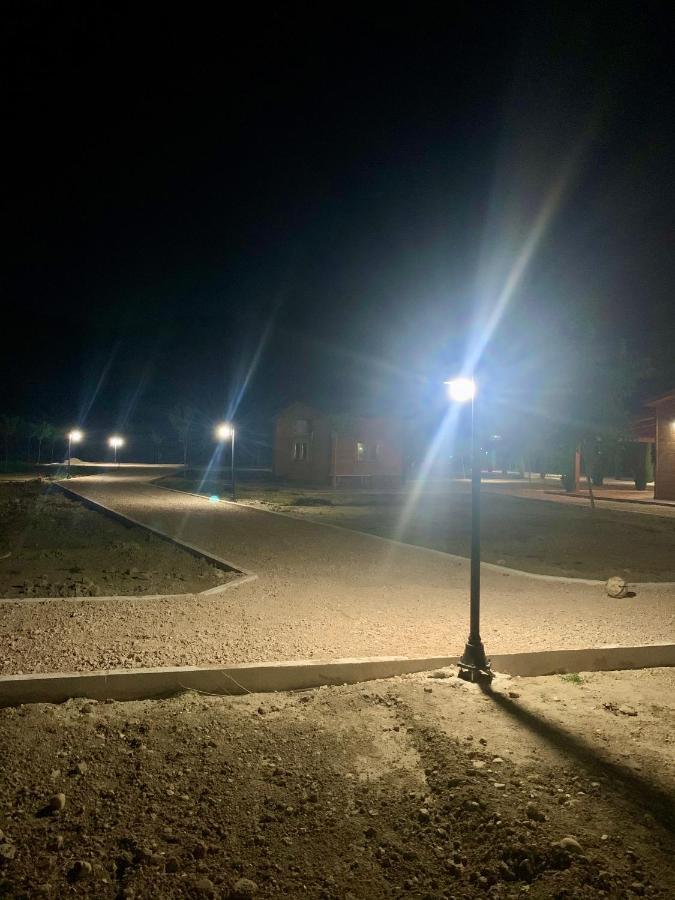 Granja Escuela Con Bungalows San Martín de la Vega Kültér fotó